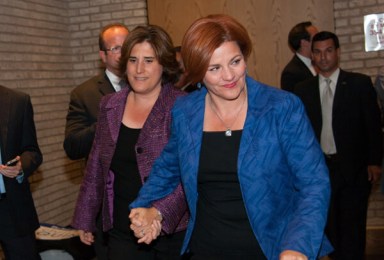 Mayoral Primary election NYC 2013- Christime Quinn enters w wife Kim Catullo