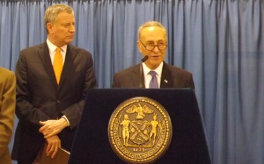 de-blasio-schumer-IS