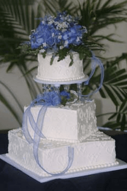 LEONARD-cake