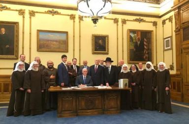 OSBORNE-pence-signing