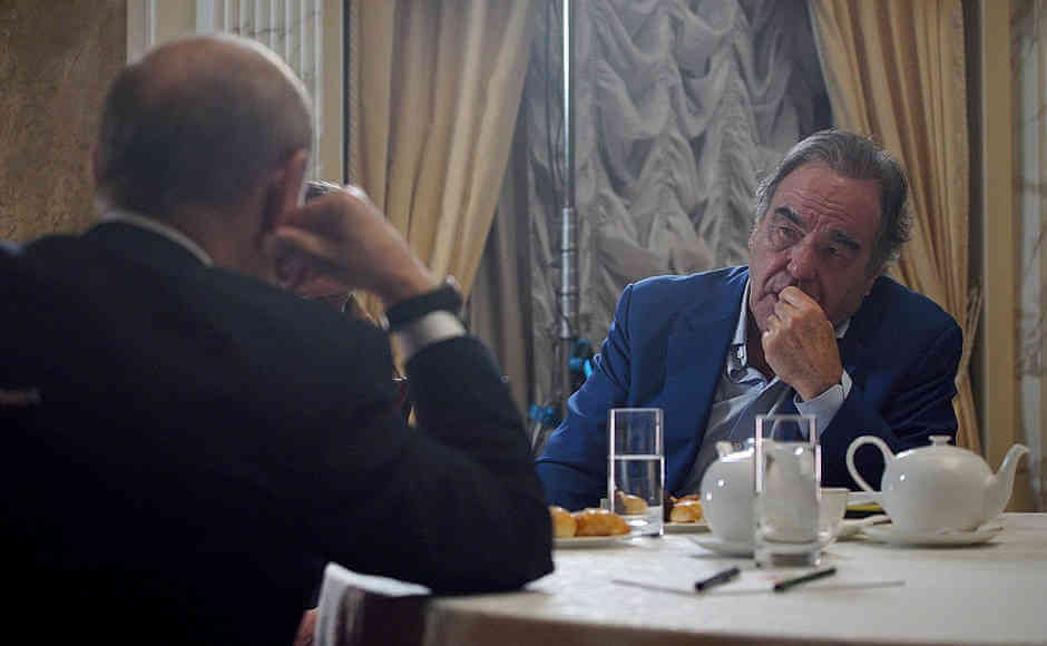 Oliver Stone Tells Putin Anti-Gay Law Seems “Sensible”