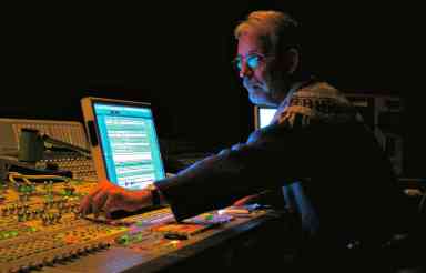 Lesbian Director Navigates Art of Sound|Lesbian Director Navigates Art of Sound