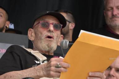 Memorial-Larry-Kramer-lead