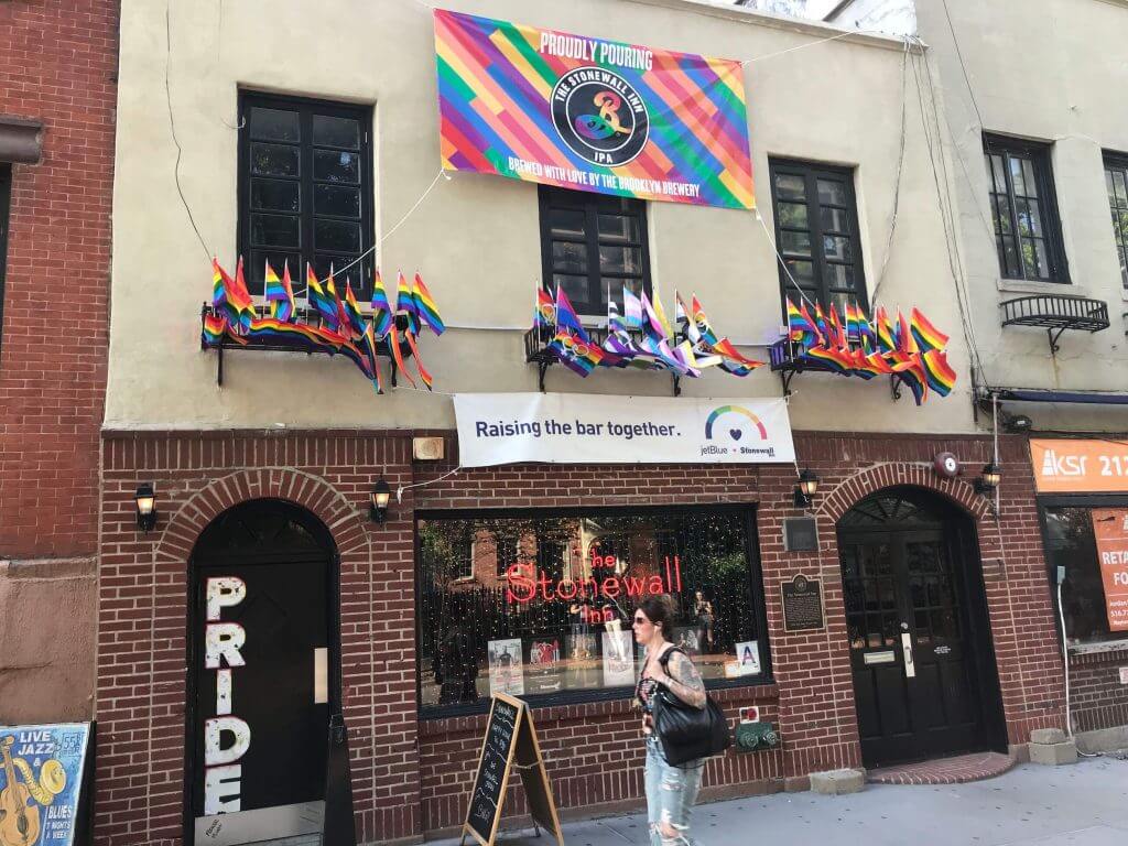 The front of the Stonewall Inn