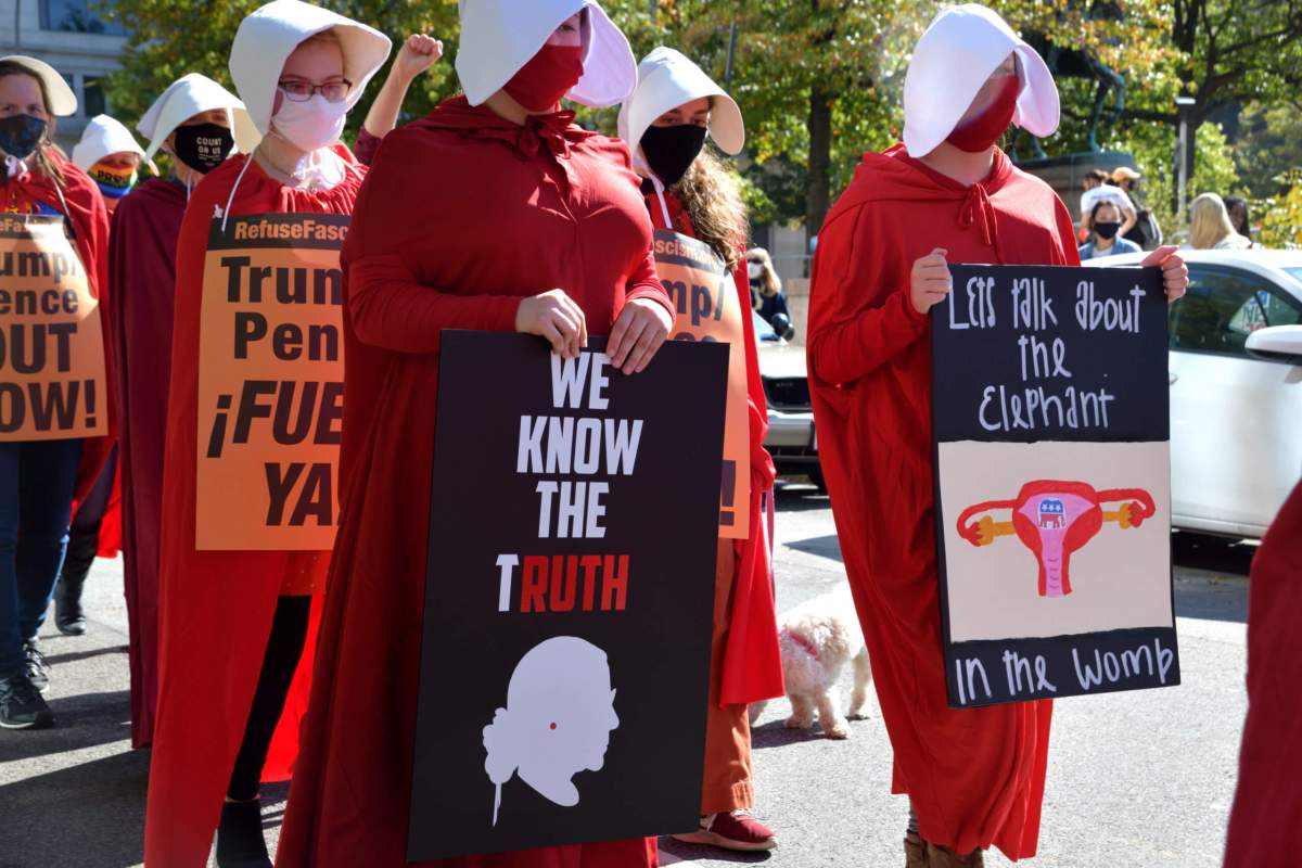 womens march Handmaids