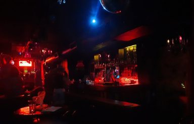 Club_cumming_bar