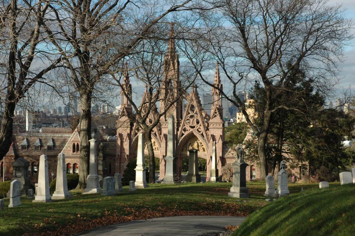 Green-Wood Cemetery